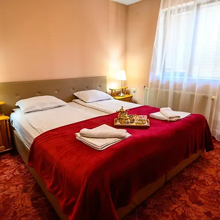 Family Chichin 3* バンスコ